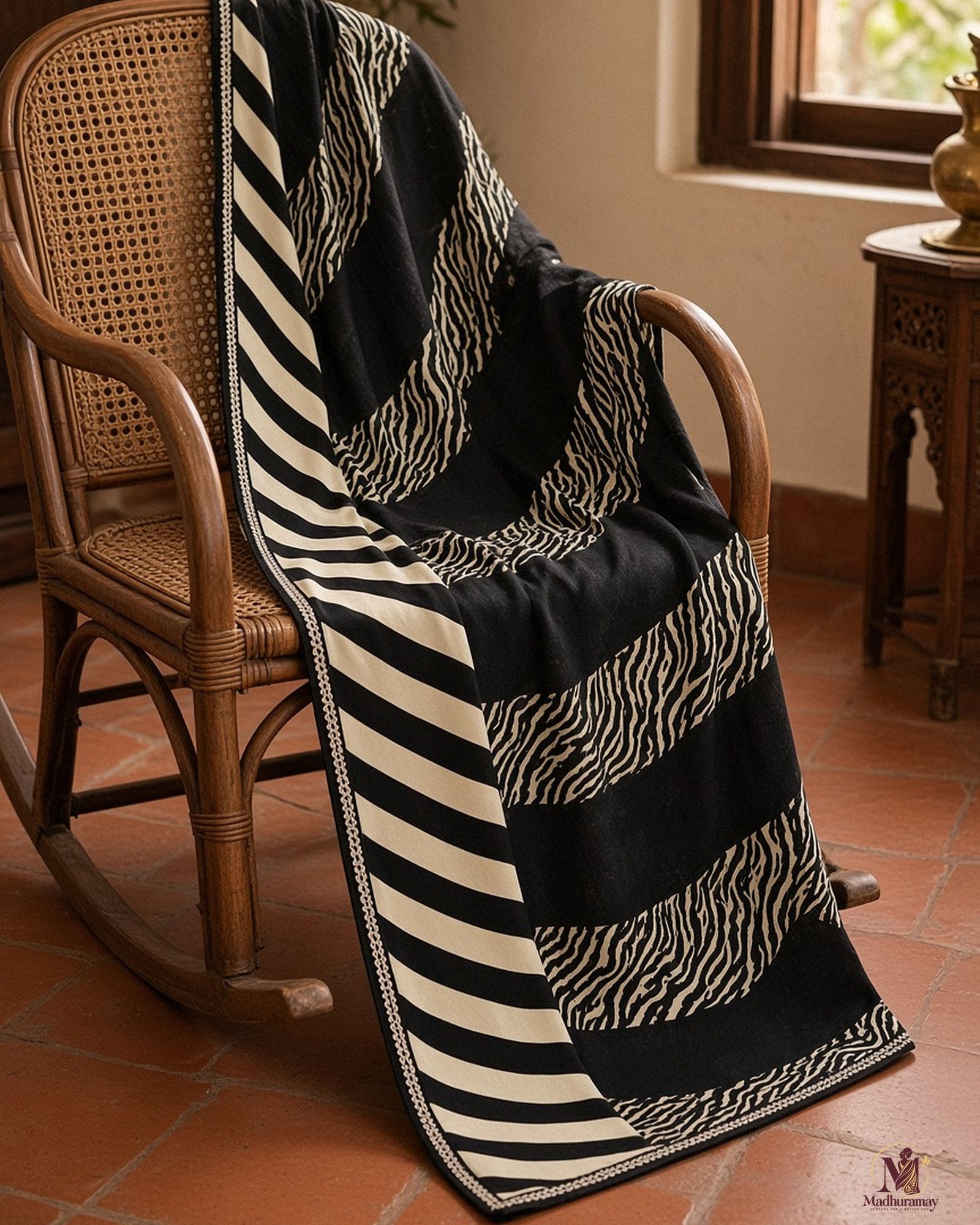 Black & Cream Zebra Print Evening Party Saree, view 5 of 7